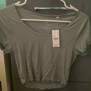 pacsun basics green top ⚡︎⚡︎